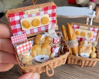 Miniature Picnic Basket | Handmade Tiny Dollhouse Accessory | Filled with Clay Food | Mini Picnic Scene | Gift for her, kids, doll collector