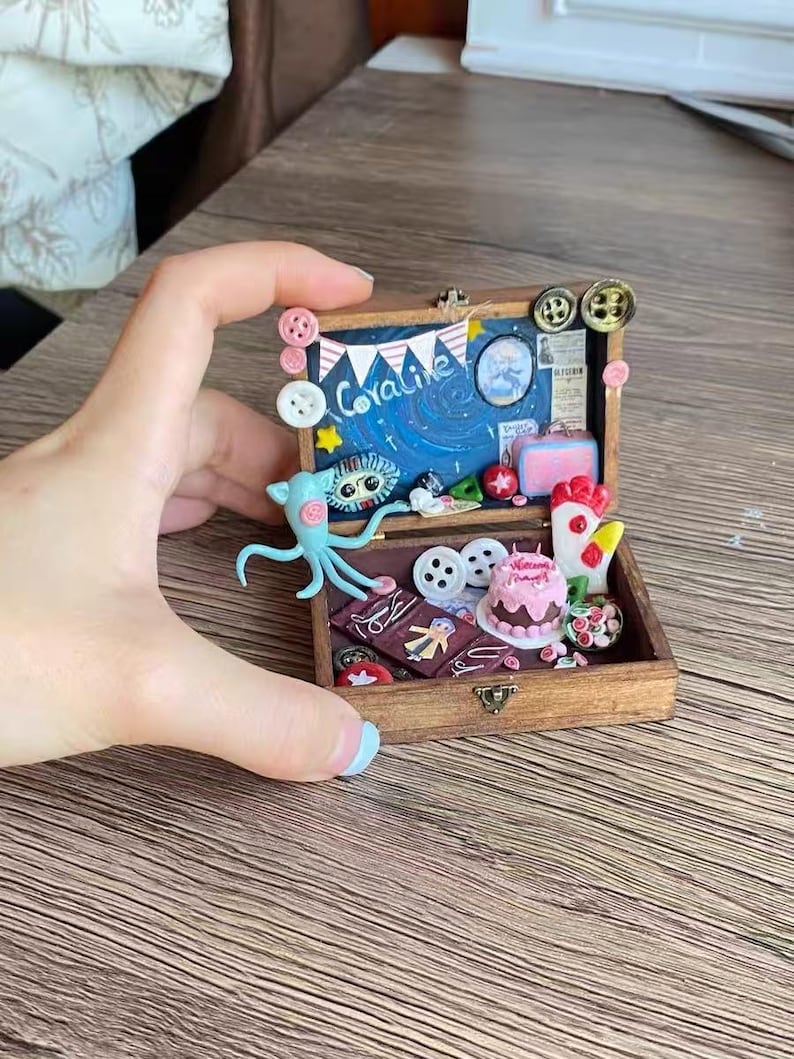 Coraline Jones Miniature Box | Button Eyes Dollhouse Diorama | Beldam Miniature Art | Handmade Gothic Halloween Gift for her, kids image 7