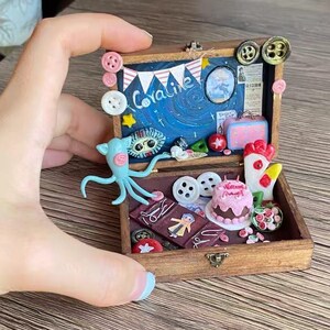 Coraline Jones Miniature Box | Button Eyes Dollhouse Diorama | Beldam Miniature Art | Handmade Gothic Halloween Gift for her, kids image 8
