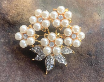 Vintage Faux Pearl and Rhinestone Brooch Floral Design Goldtone