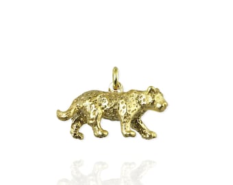 Dije de jaguar hecho a mano: colgante de vida silvestre de oro o plata reciclados