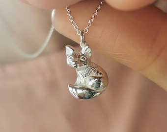 Handgemaakte Fox Cub-ketting: sterlingzilveren of gouden vossensieraden