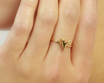 9ct Gold Tiny Hummingbird Ring, Hummingbird Ring,