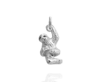 Handgefertigter Faultier Charm mit optionalem Armband: Sterling Silber oder Gold