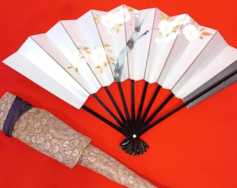 Vintage japanischer Fächer, handbemalt mit floralem Sensu-Muster, 26 cm, mit gewebtem Etui, elegantes Deko-Objekt, Zen-Stil, Sammlerstück
