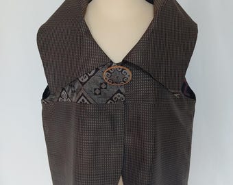 Omkeerbaar zijden kimono-vest, handgemaakt, uniek exemplaar, Japanse upcycled haori-jas, kunstzinnige kleding, bruin, maat 11, gratis verzending.