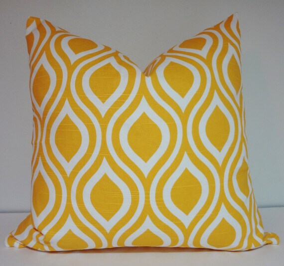 Items similar to Yellow White Geometric Pillow Cover Decorative Throw Pillow 18x18 on Etsy