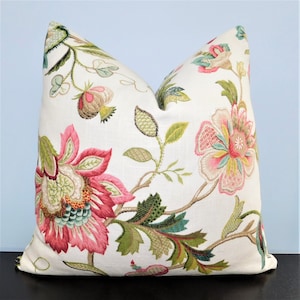 Funda de almohada de lino con estampado floral de rosas verde azulado, decorativa, con flores, estilo Brissac Jewel. Elige el tamaño.