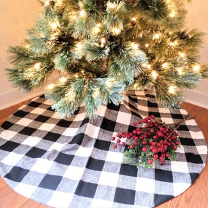 Large Buffalo Plaid Christmas Tree Skirt, 50" Round