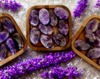 Dream Amethyst Palm Stone