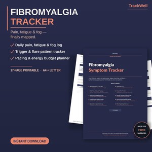 Op de afbeelding: Een 17-pagina tellende, printbare Fibromyalgie Tracker in donkerblauw en perzik. Het document bevat een symptoomtracker, logboeken voor pijn, vermoeidheid en hersenmist, trackers voor triggers en opflakkeringen, en een energiebudgetplanner.