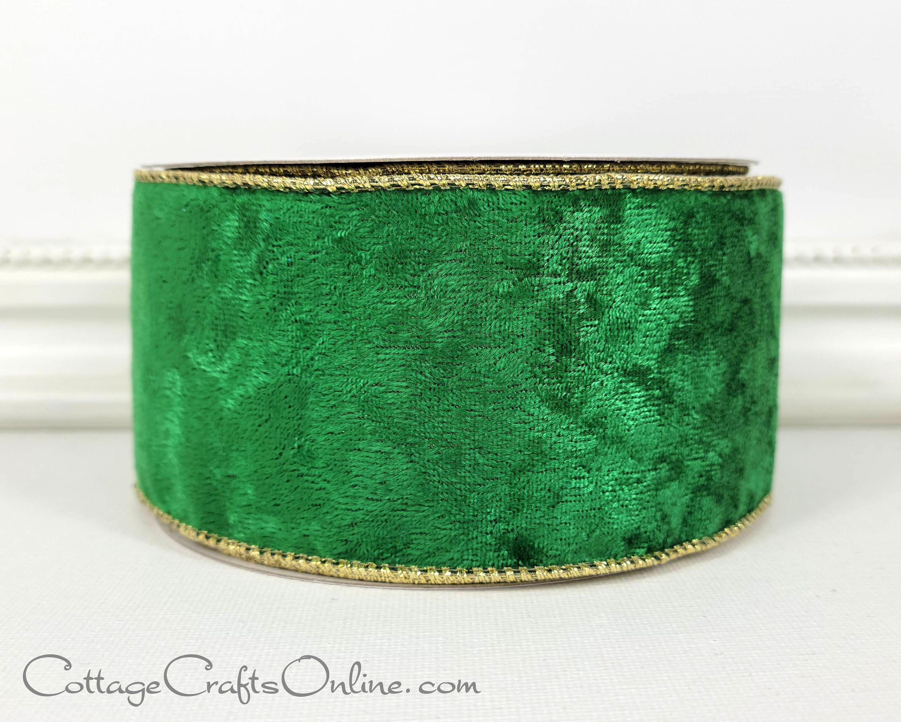 AIMUDI Green Christmas Velvet Ribbon Wired 2.5 Inch Green Wired Ribbon for  Wreaths Emerald Green and Gold Ribbon for St. Patrick's Day, Gift Wrapping