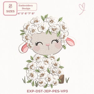 Può includere: Un disegno di ricamo di un agnello sorridente adornato da una corona e un corpo floreale. L'agnello è bianco con accenti rosa e foglie verdi. Il disegno include il testo "5 SIZES" e misure da 10 cm a 20 cm. La parte inferiore dell'immagine ha il testo "EXP-DST-JEP-PES-VP3".