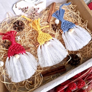 Handgefertigte Makramee Weihnachtszwerg Ornament Set, Boho Urlaub Dekor