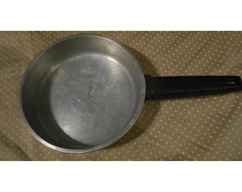 Sartén de aluminio vintage Miracle Maid Cookware de 7 pulgadas sin tapa