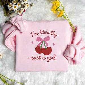I&#39;m Letterally Just a Girl borduurontwerp, schattige kersenstrik machineborduurbestand, girly retro steekpatroon, Y2K quote borduurontwerp