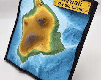 3D Hawaii Island Relief Map | Topographic Terrain Wall Art, 22x22 cm