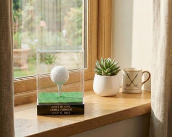 Minimalist Acrylic Hole-in-One Keepsake Case