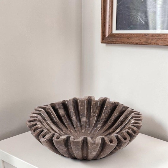 Marble Ruffle Bowl 8" Black Scalloped Bowls for Table Centerpieces, Key & Fruit Bowl for Entry Table, Stone Bowl for Housewarming Gifts