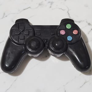 Game controller peanut butter meltaway
