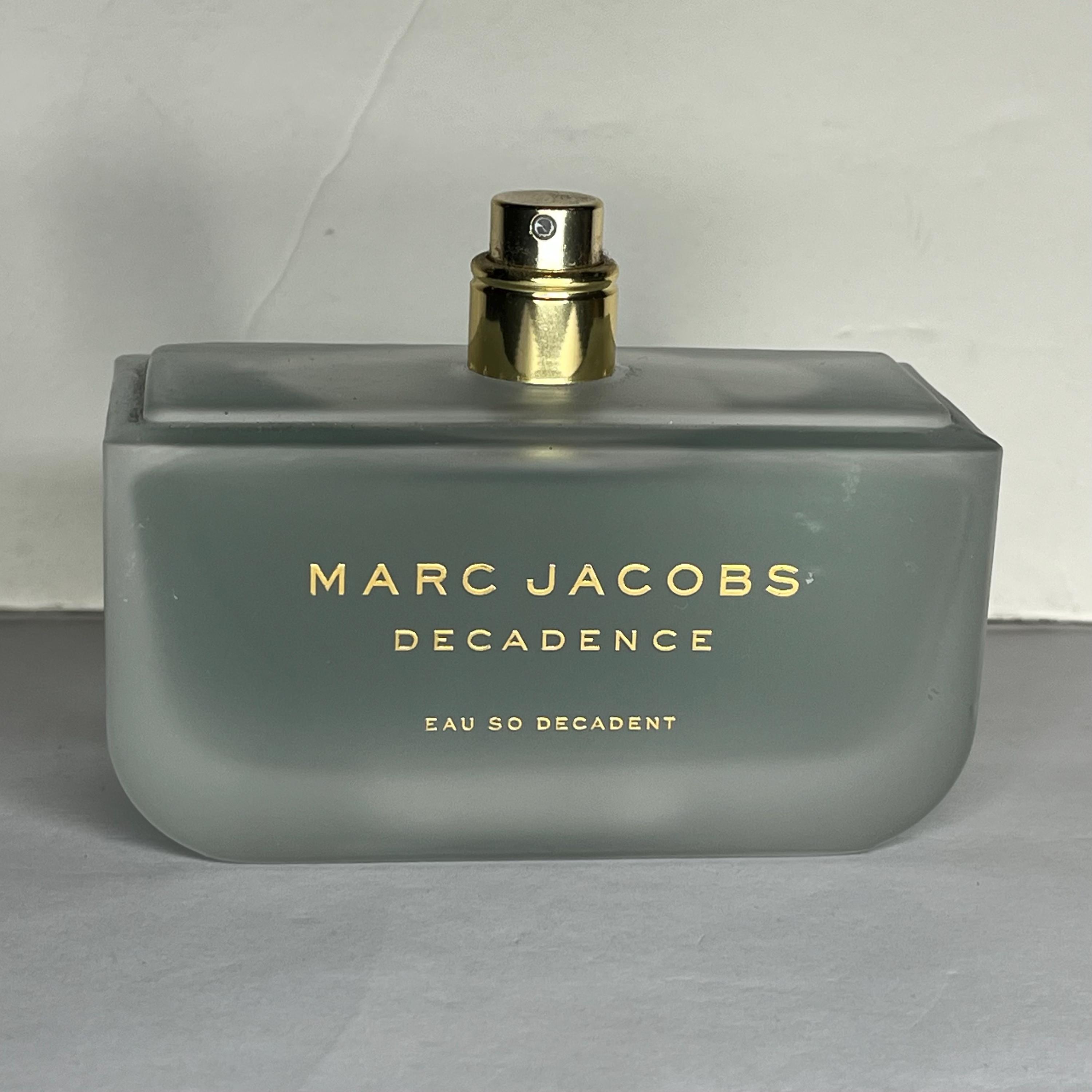 湖水MARC JABOBS DECADENCE 30ML2本セット Marc Jacobs Decadence Set