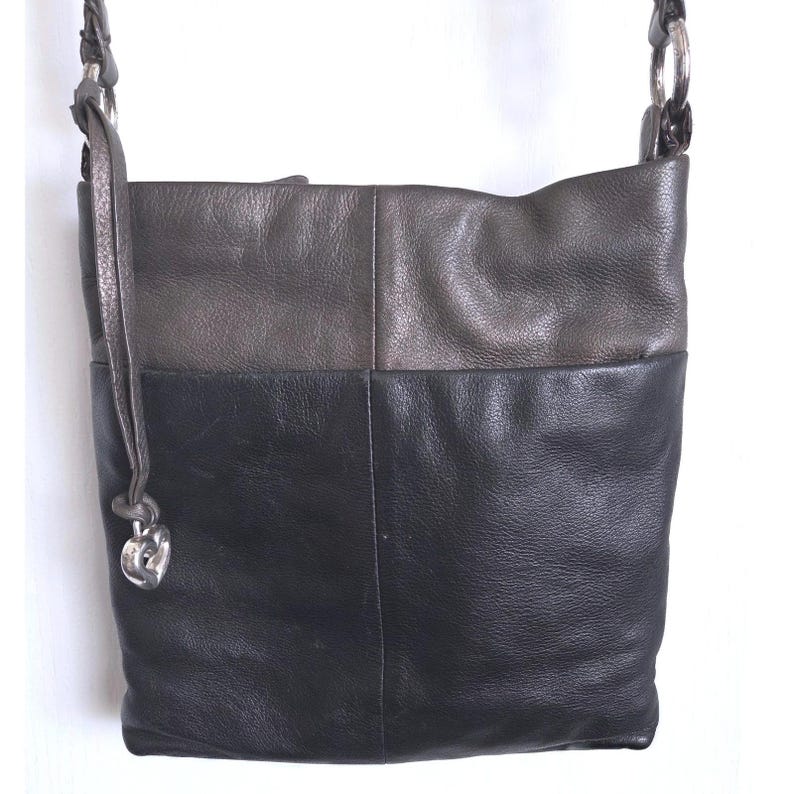 VTG Brighton Black Pewter Leather Crossbody Bag Silver Hardware Leopard Lining image 2