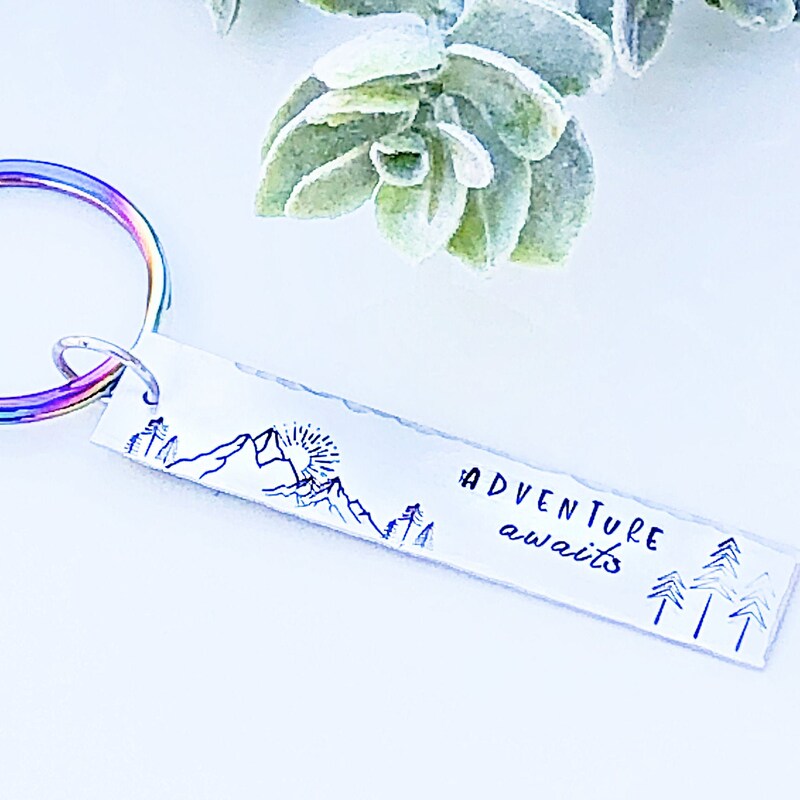 Mountain Keychain - Etsy