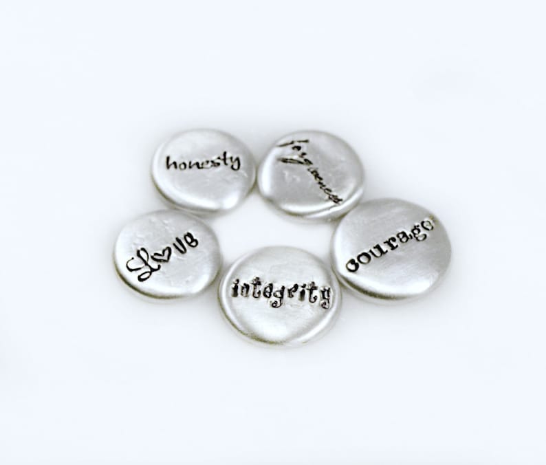 Set of 5 Personalized Pocket Stones Inspirational Pocket Token Affirmation Pocket Pebble Custom Memorial Pocket Stone Love Token image 2