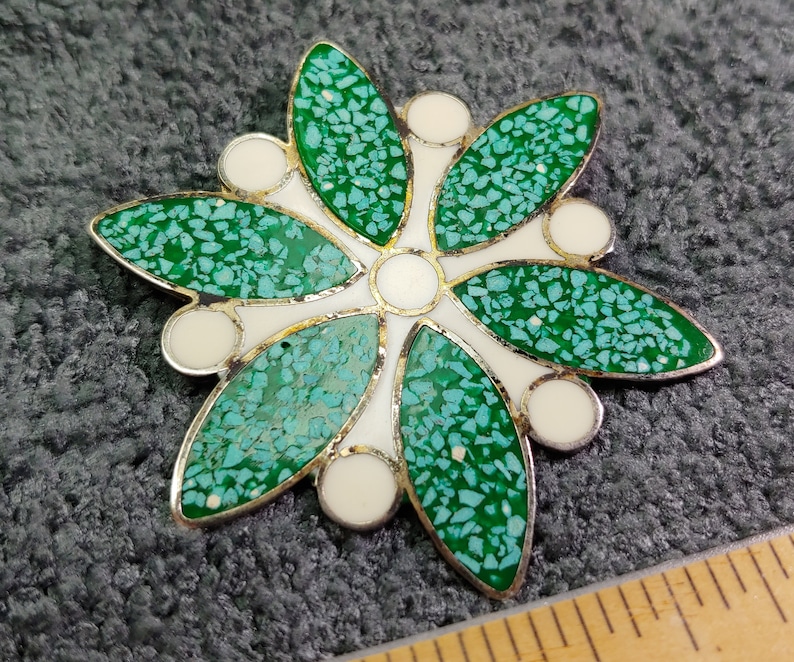 Crushed Turquoise 2 Diameter Enamel Snowflake PinPendant Very Good Condition! Mexico Souvenir Ca 1970s Alpaca Silver
