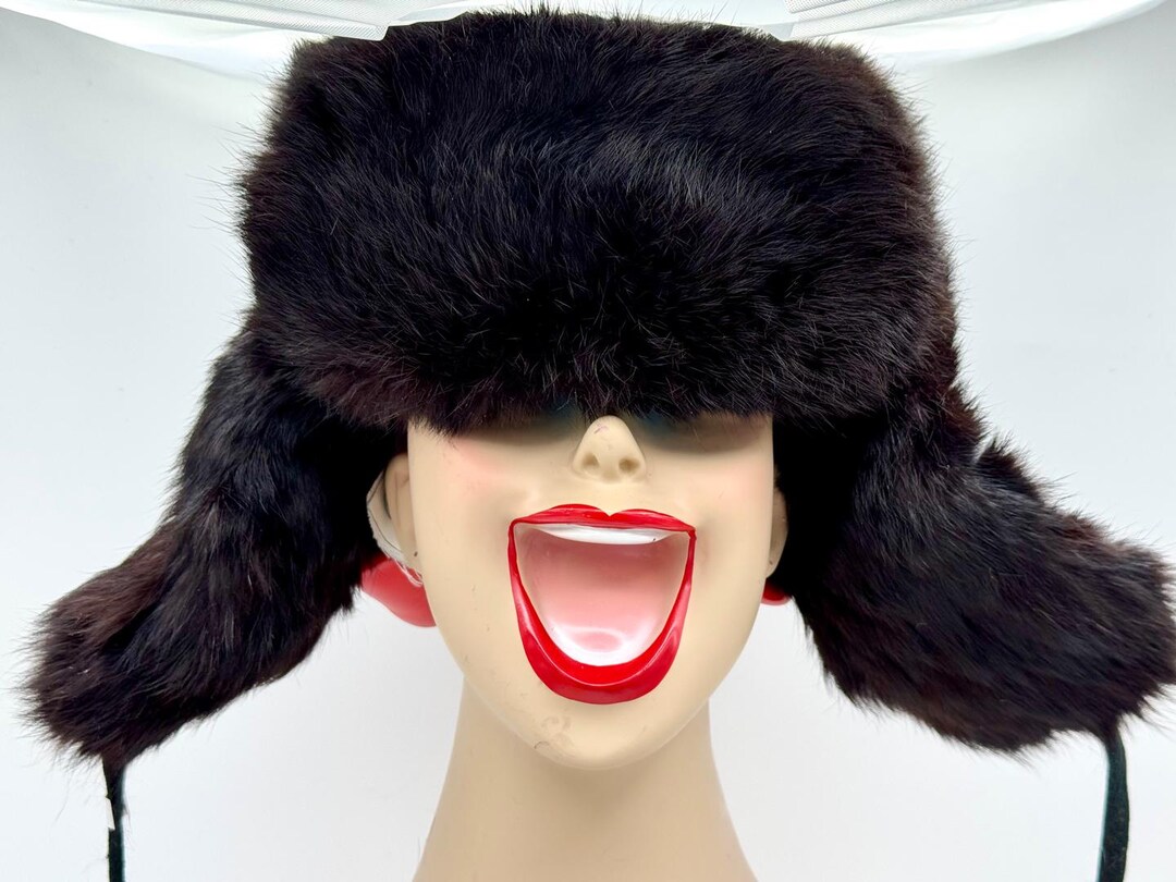 Vintage‎ Real Fur Ushanka or Trapper Hat Fully Lined 90s Vintage Fur Lined Nylon Trapper Cap Ushanka Winter Hat  main image 3