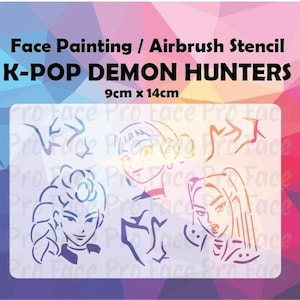 Peut inclure: Pochoir pour le maquillage et l'aérographe avec K-POP DEMON HUNTERS. Le pochoir mesure 9 cm x 14 cm et comprend plusieurs visages féminins stylisés. Le fond est un motif géométrique coloré.