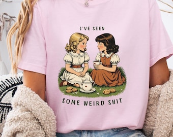 Camiseta "He visto cosas raras", Camiseta "Fiesta del té rara", Camiseta "Chicas lindas y espeluznantes", Camiseta "Humor de cuento de hadas", Camiseta "Weirdcore", Camiseta "Colores cómodos"