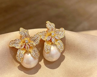 Vintage Lily Flower Pearl Stud Earrings for Women, 925 Silver Pave CZ Earrings, Elegant Retro Bridal & Evening Wear Accessory