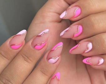 Short Complex Nails
