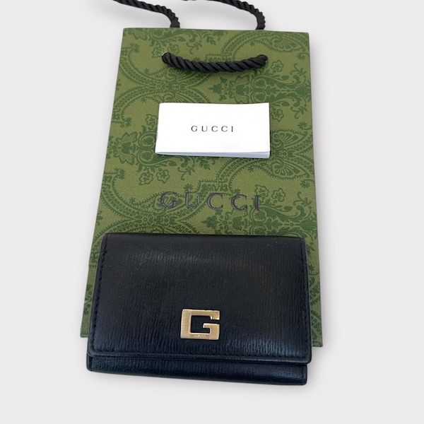 Vintage Gucci Black Leather Key Holder – Italian Luxury Accessory