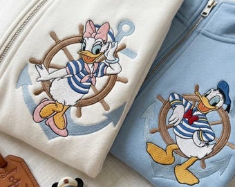 Daisy Donald Cruise bestickter Pullover mit Viertelreißverschluss, Matrosen-inspiriert, Partner-Shirt für Kreuzfahrten, Rundhalsausschnitt mit Ozeanmotiv, Geschenk für den Familienurlaub