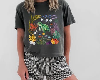 Cute Watercolor Sea Turtle Boxy Shirt, Watercolor Marine Life Tee, Under the Sea Coral Reef T-Shirt, Ocean Animals Top,Beach Lover Gift