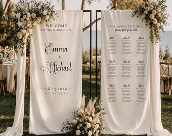 Peut inclure: Panneaux de bienvenue de mariage avec des cadres en métal noir. Le panneau de gauche indique "Bienvenue au mariage de Emma + Michael - 08.13.2026 - Placerville, CA." Le panneau de droite liste les affectations de table.