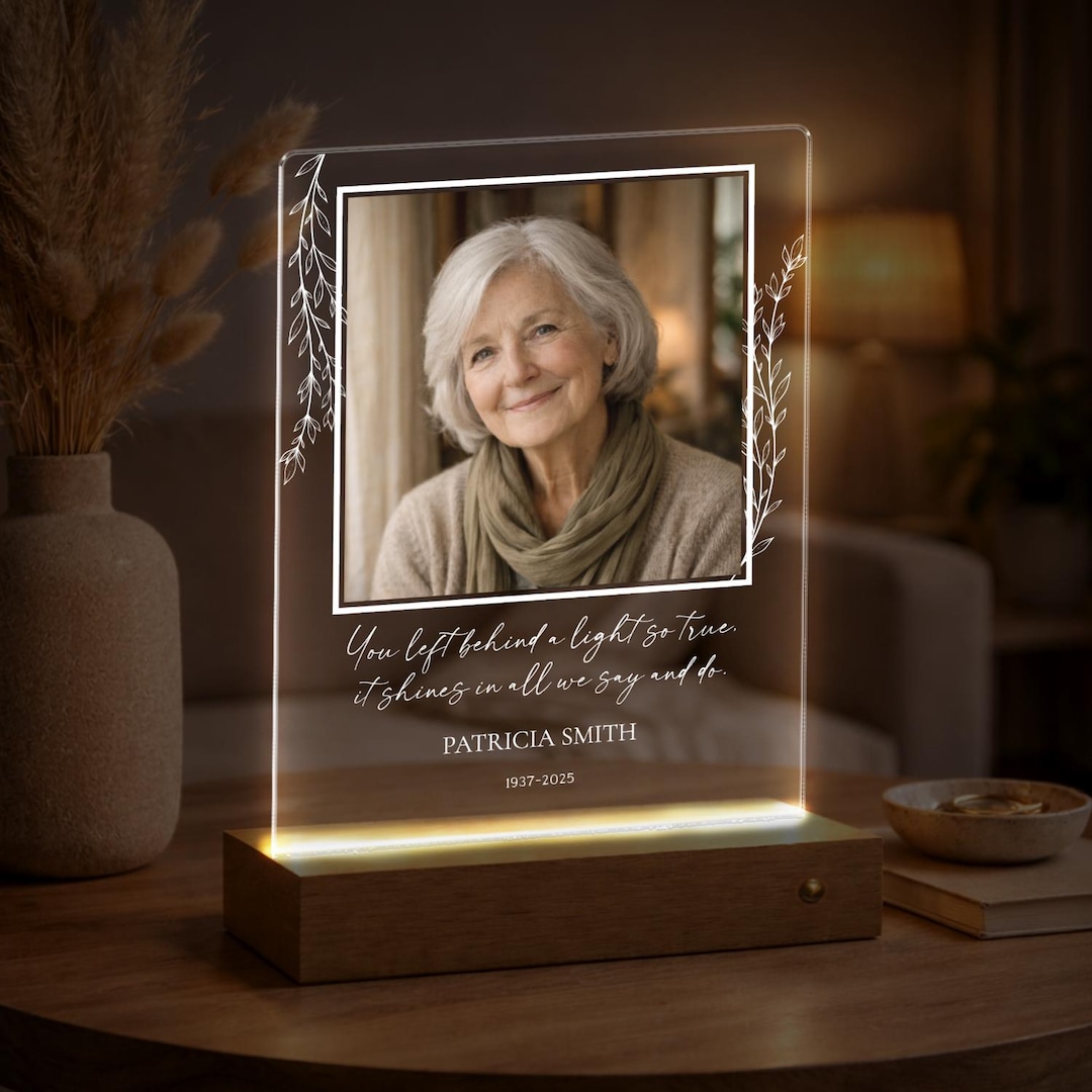 Personalized Memorial LED Lamp, Memorial Desk Light, in Loving Memory ...