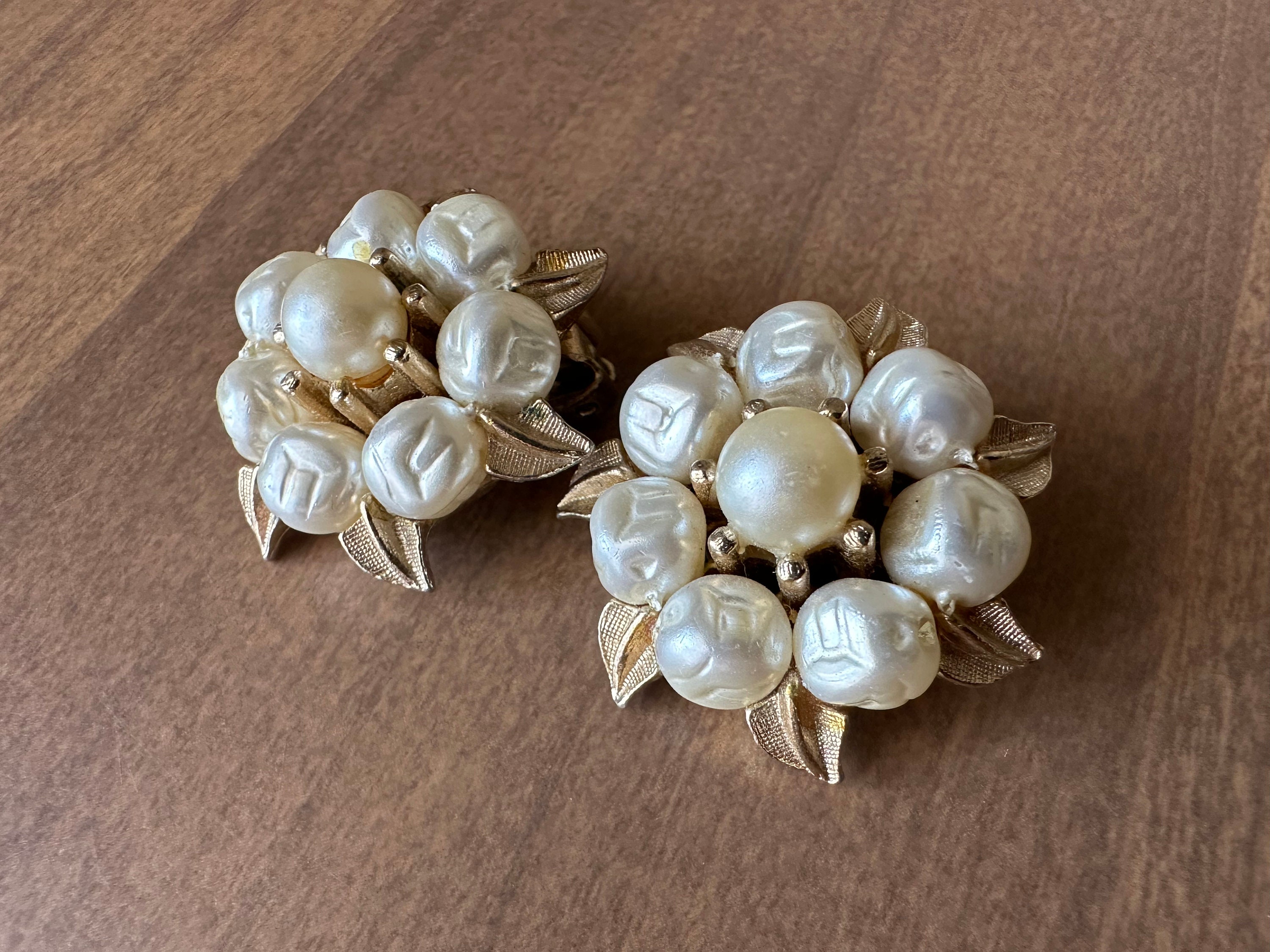 Boucles D'oreilles Clips Vintage Rondes Signées CORO Couleur Or - Référence 3580