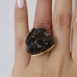 Raw Black Agate Stone Wire Wrapped Statement Ring - Wire Wrapped Rings