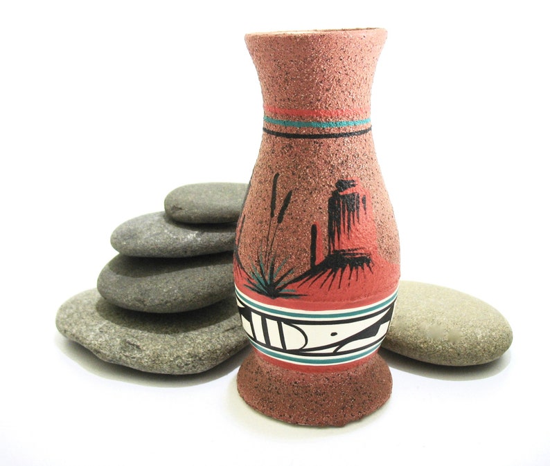 NAVAJO Pottery Vase Signed Hand painted Native American image 0