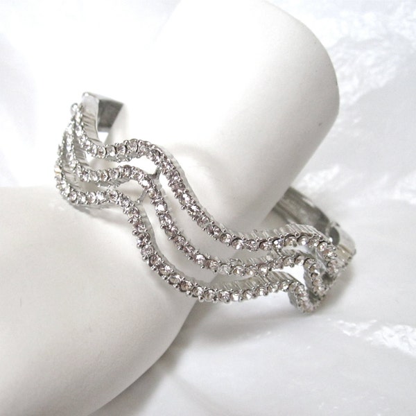 Vintage Rhinestone Bracelet, Hinged Bangle, wavy silver, Excellent