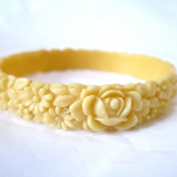 1930's Vintage Celluloid bangle carved floral ivory color