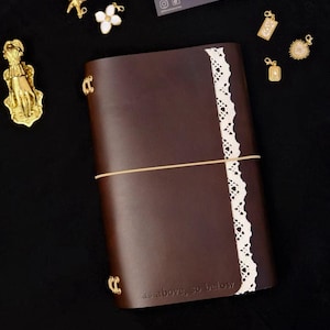 Custom Showcase - Personalized A5 Trifold Vegetable Tanned Leather Journal: Refillable Traveler's Journal-Foil stamping