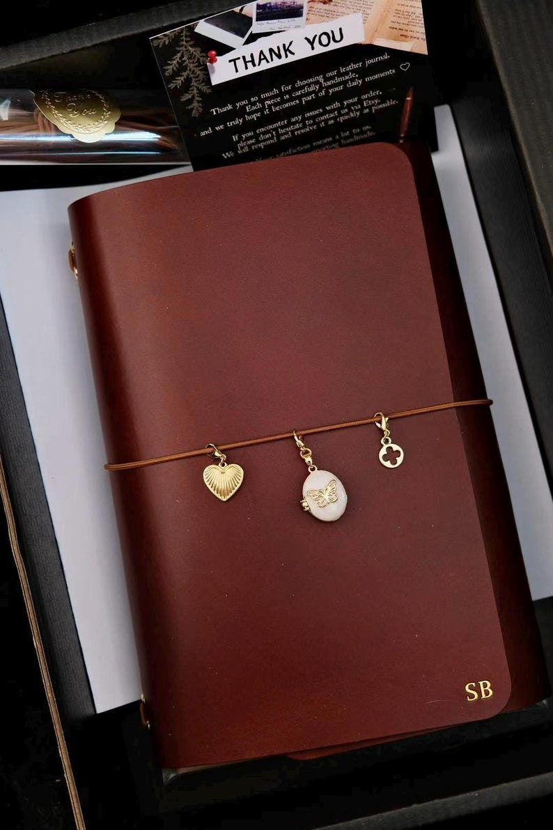 Personalized A5 Trifold Vegetable Tanned Leather Journal: Refillable Traveler's Journal-Foil stamping image 19