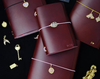 Personalized A6 Trifold Vegetable Tanned Leather Journal: Refillable Traveler's Journal-Foil stamping
