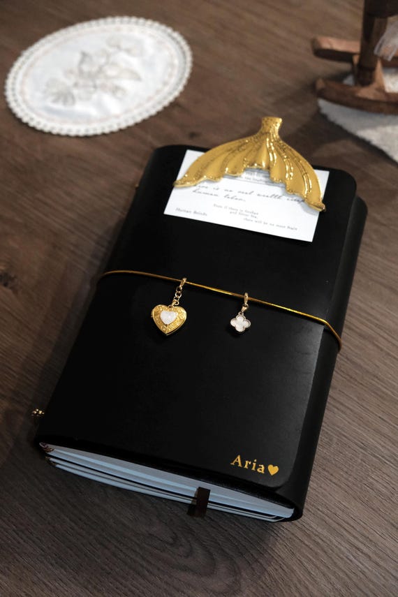 Personalized A5 Trifold Vegetable Tanned Leather Journal: Refillable Traveler's Journal-Foil stamping