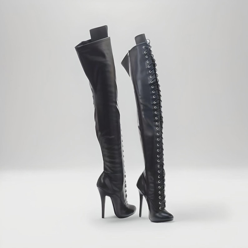 “Round toe lace-up stiletto knee boots featuring 14cm heels, handmade custom footwear.”