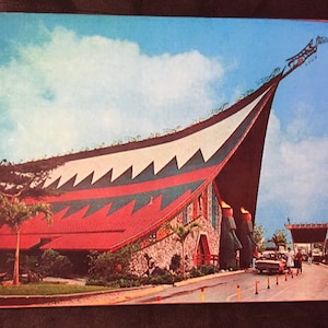 Art tiki kahiki découpé sur bois